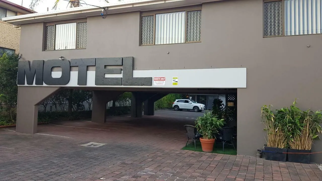 Gold Coast Airport Motel - Only 300 Meters To Airport Terminal
