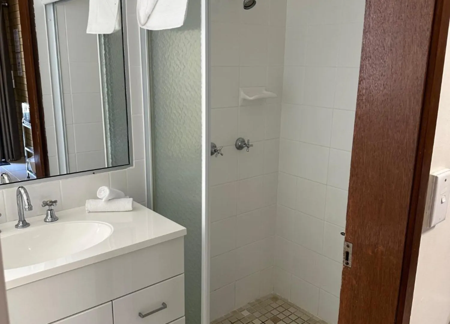 Gold Coast Airport Motel - Only 300 Meters To Airport Terminal