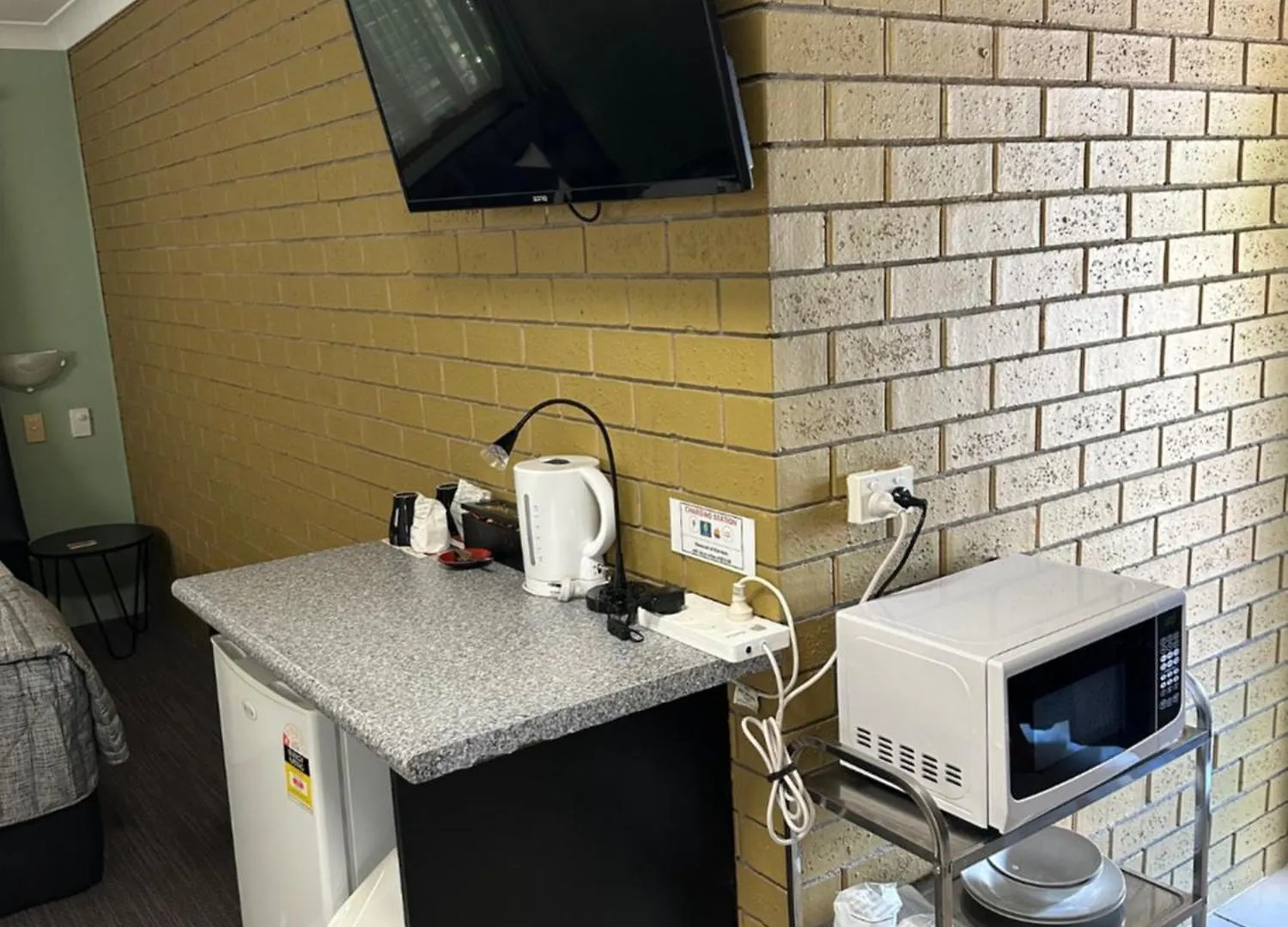 Gold Coast Airport Motel - Only 300 Meters To Airport Terminal 3*, Голд-Кост Австралия