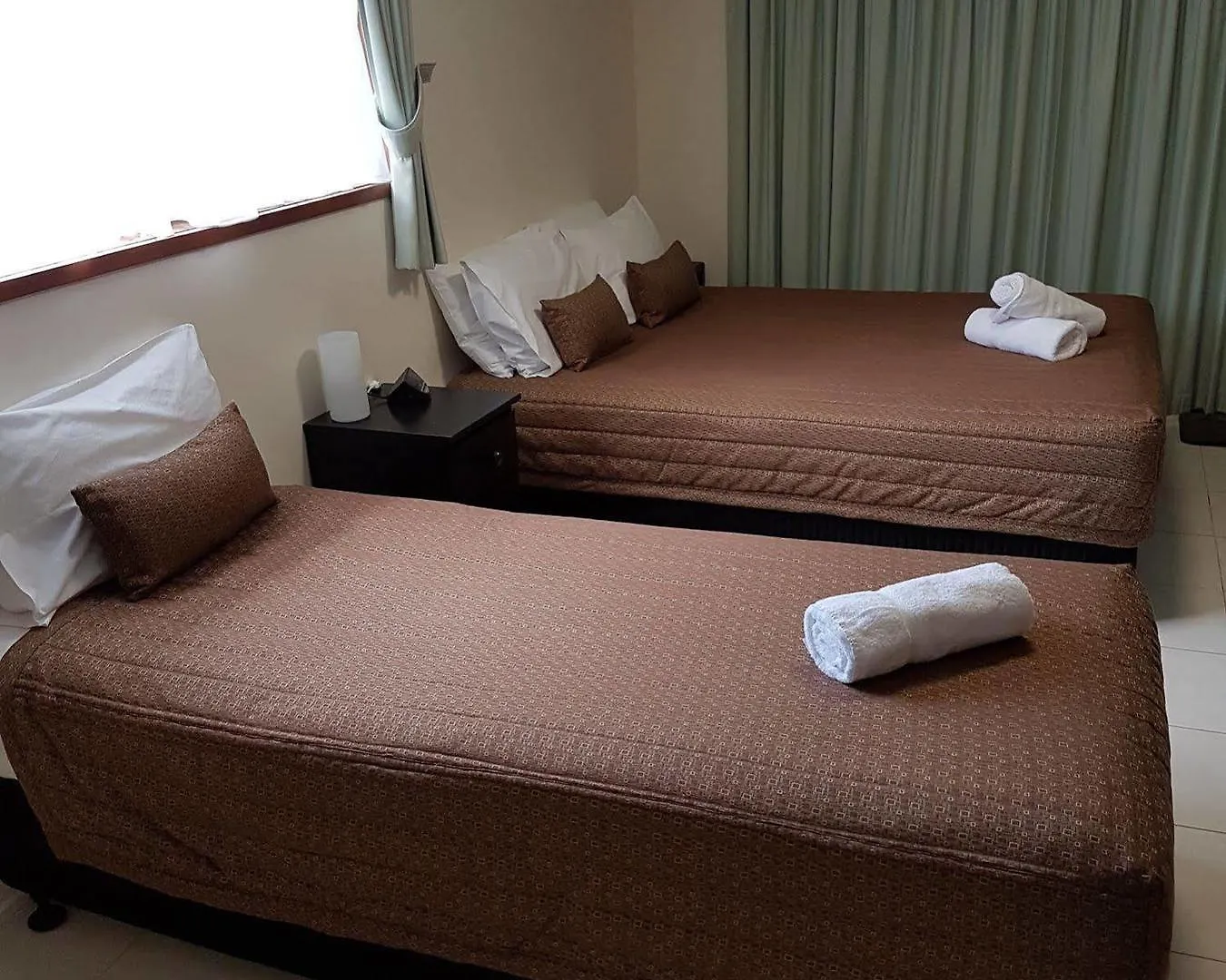 Gold Coast Airport Motel - Only 300 Meters To Airport Terminal
