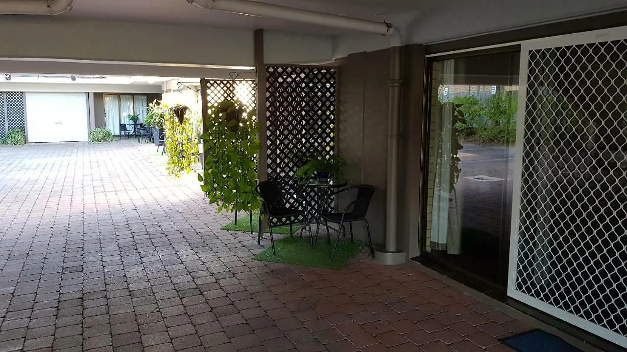 Gold Coast Airport Motel - Only 300 Meters To Airport Terminal